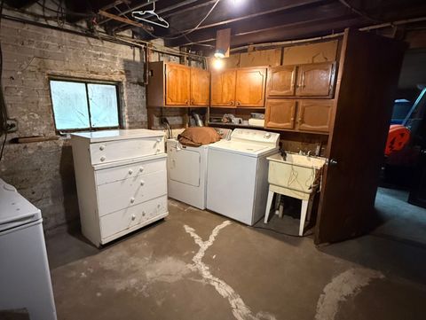 Tiny photo for 7871 W Oakleaf Avenue, Elmwood Park, IL 60707 (MLS # 12504091)