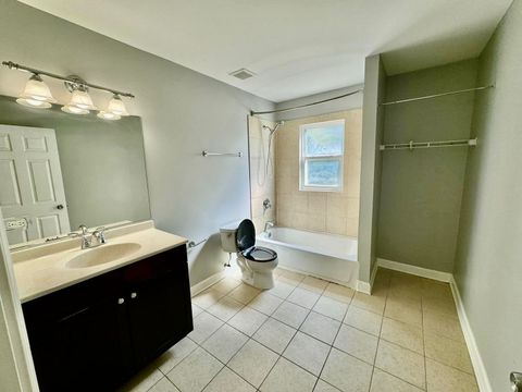 Tiny photo for 6433 N Damen Avenue #3E, Chicago, IL 60645 (MLS # 12401273)