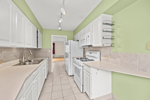 Tiny photo for 2219 Central Street #3A, Evanston, IL 60201 (MLS # 12789444)
