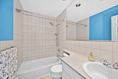 Tiny photo for 2219 Central Street #3A, Evanston, IL 60201 (MLS # 12789444)