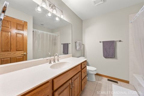 Tiny photo for 520 S Wisconsin Avenue, Villa Park, IL 60181 (MLS # 12605298)