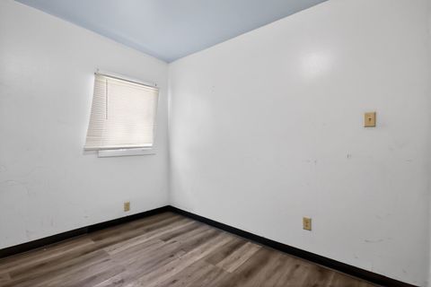 Tiny photo for 1622 E Cornell Avenue, Springfield, IL 62703 (MLS # 12562092)