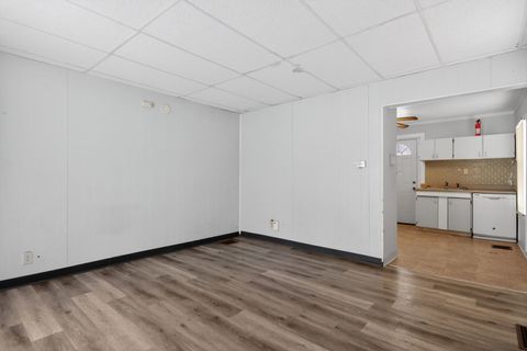 Tiny photo for 1622 E Cornell Avenue, Springfield, IL 62703 (MLS # 12562092)