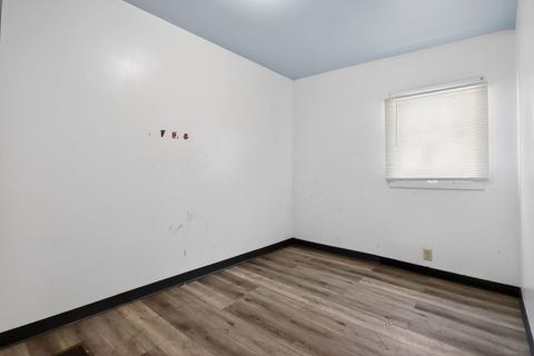 Tiny photo for 1622 E Cornell Avenue, Springfield, IL 62703 (MLS # 12562092)