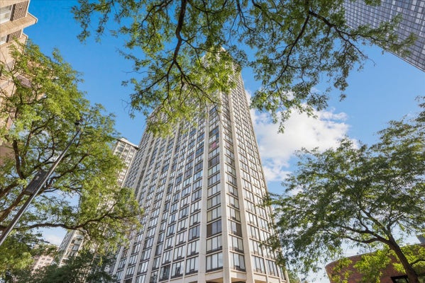 5445 N SHERIDAN RD APT 3211, CHICAGO, IL 60640 - Image 6cd1c41dfe2eff23227929c10ddd45fc/3228279912