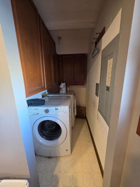 Tiny photo for 19 Pasadena Drive, Oswego, IL 60543 (MLS # 12552225)