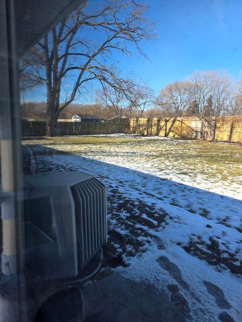 Tiny photo for 19 Pasadena Drive, Oswego, IL 60543 (MLS # 12552225)