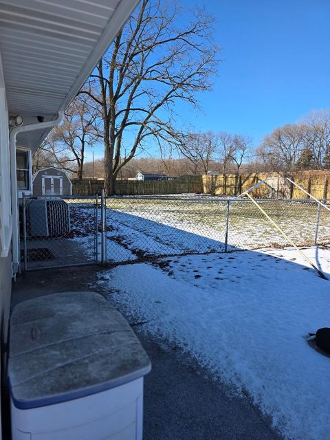 Tiny photo for 19 Pasadena Drive, Oswego, IL 60543 (MLS # 12552225)