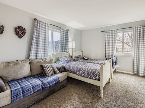 Tiny photo for 8 Southbury Court, Streamwood, IL 60107 (MLS # 12532129)