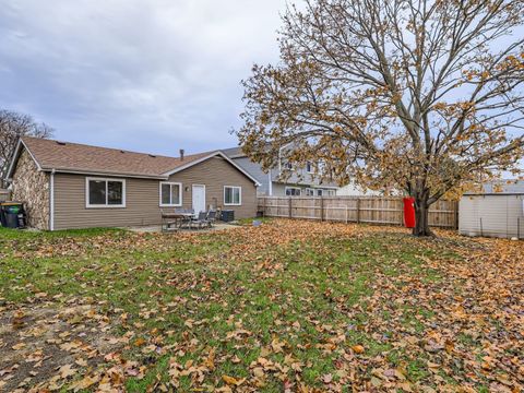 Tiny photo for 8 Southbury Court, Streamwood, IL 60107 (MLS # 12532129)