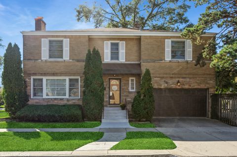 A home in Elmwood Park