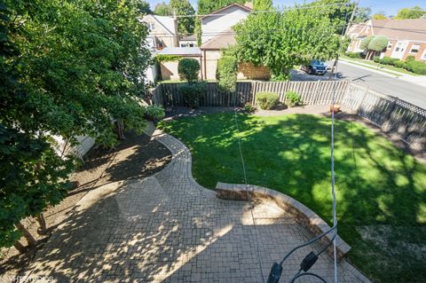 A home in Elmwood Park