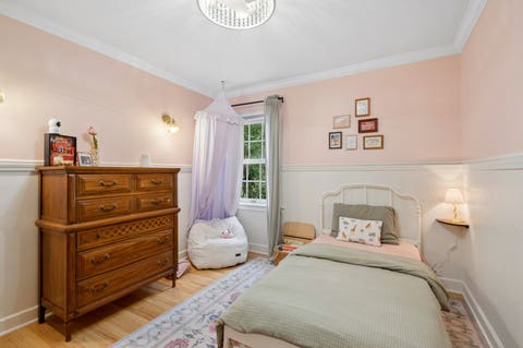Tiny photo for 6048 N Landers Avenue, Chicago, IL 60646 (MLS # 12701465)