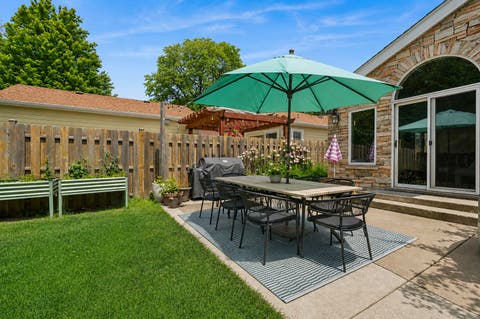 Tiny photo for 6048 N Landers Avenue, Chicago, IL 60646 (MLS # 12701465)