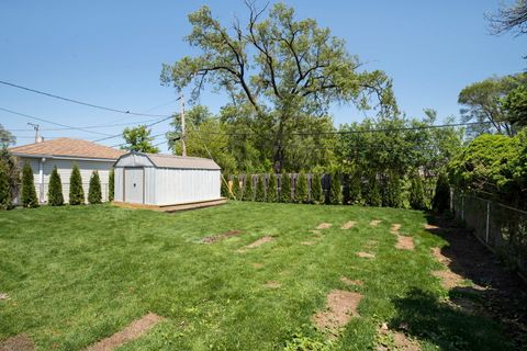 Tiny photo for 8415 N Clifton Avenue, Niles, IL 60714 (MLS # 12645272)