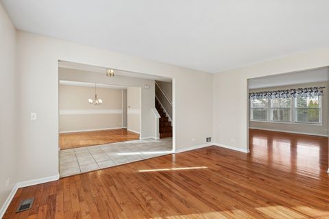 Tiny photo for 145 S Oakleaf Road, Algonquin, IL 60102 (MLS # 12541905)