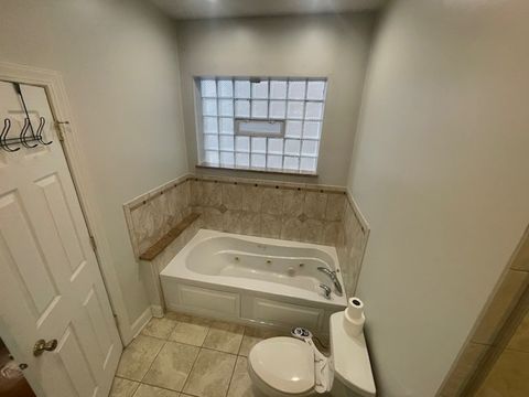 Tiny photo for 4417 S Calumet Avenue #2S, Chicago, IL 60653 (MLS # 12661365)