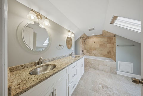 Tiny photo for 1536 Clinton Avenue, Berwyn, IL 60402 (MLS # 12660050)