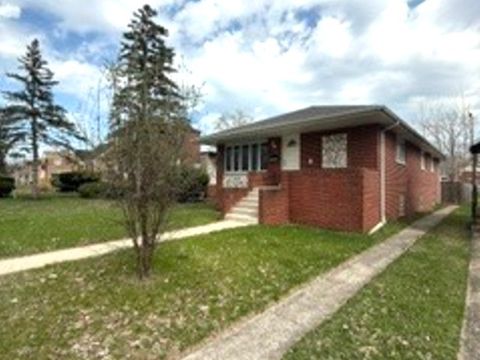 Tiny photo for 14241 Mackinaw Avenue, Burnham, IL 60633 (MLS # 12609787)