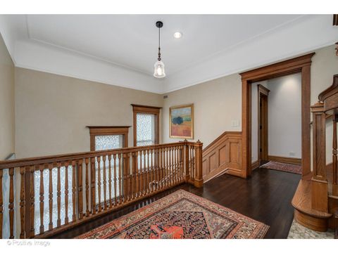 Tiny photo for 536 W Barry Avenue, Chicago, IL 60657 (MLS # 12463373)