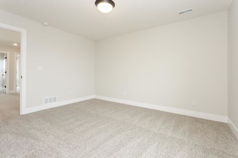 Tiny photo for 5307 Castlebar Drive, Bloomington, IL 61705 (MLS # 12550275)