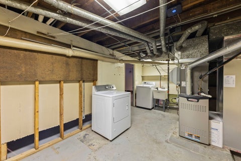 Tiny photo for 2353 Hainsworth Avenue, North Riverside, IL 60546 (MLS # 12758696)