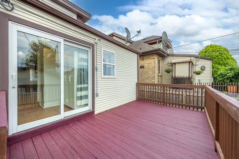 Tiny photo for 7845 W CRESSETT Drive, Elmwood Park, IL 60707 (MLS # 12611860)