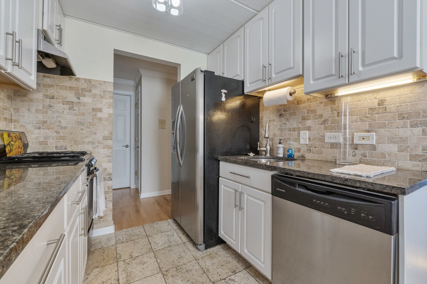 9143 S Roberts Road 21