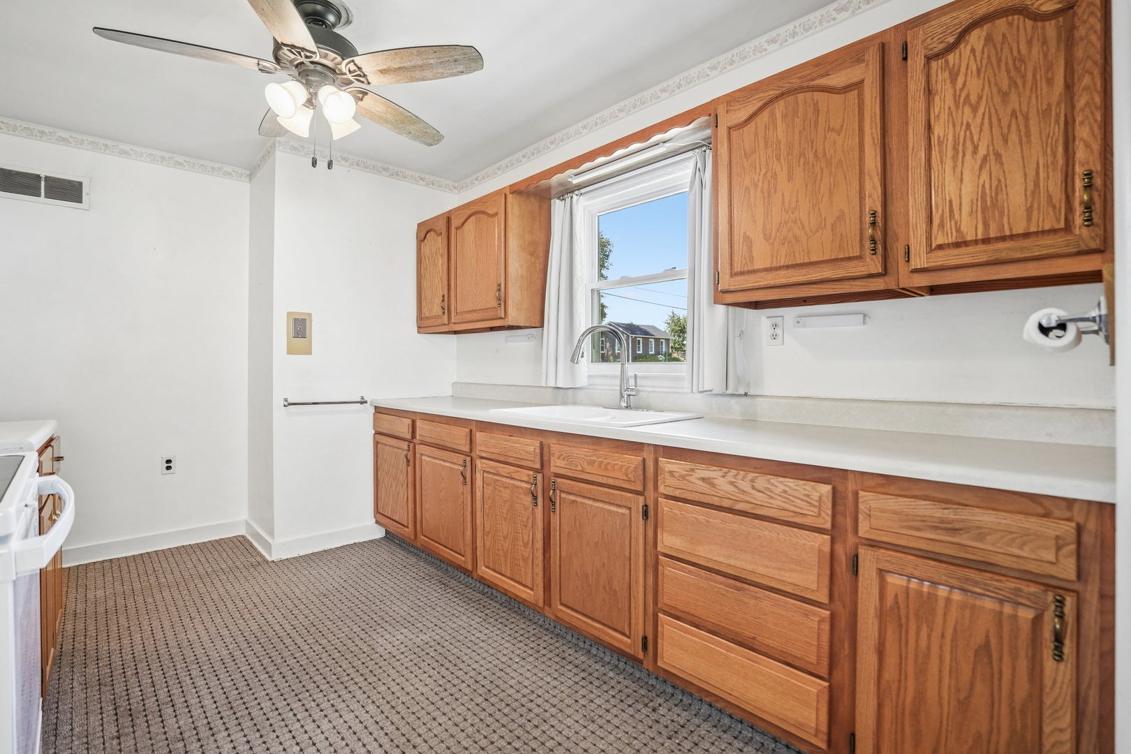 825 4th Street