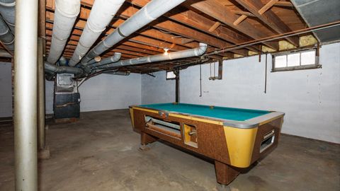 Tiny photo for 611 E Olive Street, Bloomington, IL 61701 (MLS # 12542369)