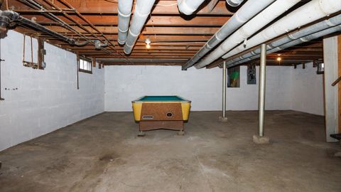 Tiny photo for 611 E Olive Street, Bloomington, IL 61701 (MLS # 12542369)