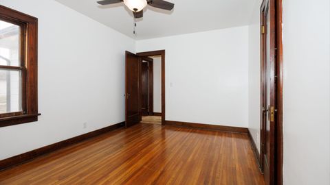 Tiny photo for 611 E Olive Street, Bloomington, IL 61701 (MLS # 12542369)