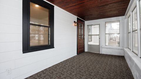 Tiny photo for 611 E Olive Street, Bloomington, IL 61701 (MLS # 12542369)