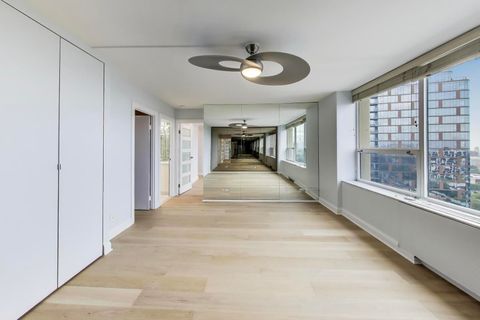 Tiny photo for 5201 S Cornell Avenue #20E, Chicago, IL 60615 (MLS # 12480109)