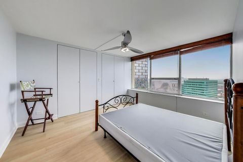 Tiny photo for 5201 S Cornell Avenue #20E, Chicago, IL 60615 (MLS # 12480109)