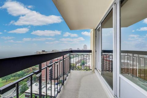 Tiny photo for 5201 S Cornell Avenue #20E, Chicago, IL 60615 (MLS # 12480109)