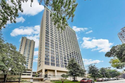 Photo of 5201 S Cornell Avenue #20E, Chicago, IL 60615 (MLS # 12480109)