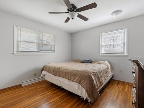 Tiny photo for 2814 Hillside Court, Bettendorf, IA 52722 (MLS # 12600320)