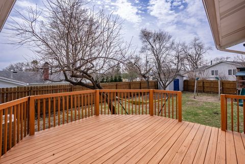 Tiny photo for 2814 Hillside Court, Bettendorf, IA 52722 (MLS # 12600320)