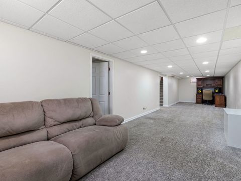 Tiny photo for 2814 Hillside Court, Bettendorf, IA 52722 (MLS # 12600320)