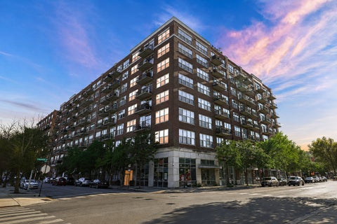 Tiny photo for 6 S Laflin Street #801, Chicago, IL 60607 (MLS # 12715742)