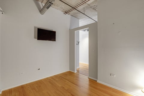 Tiny photo for 6 S Laflin Street #801, Chicago, IL 60607 (MLS # 12715742)