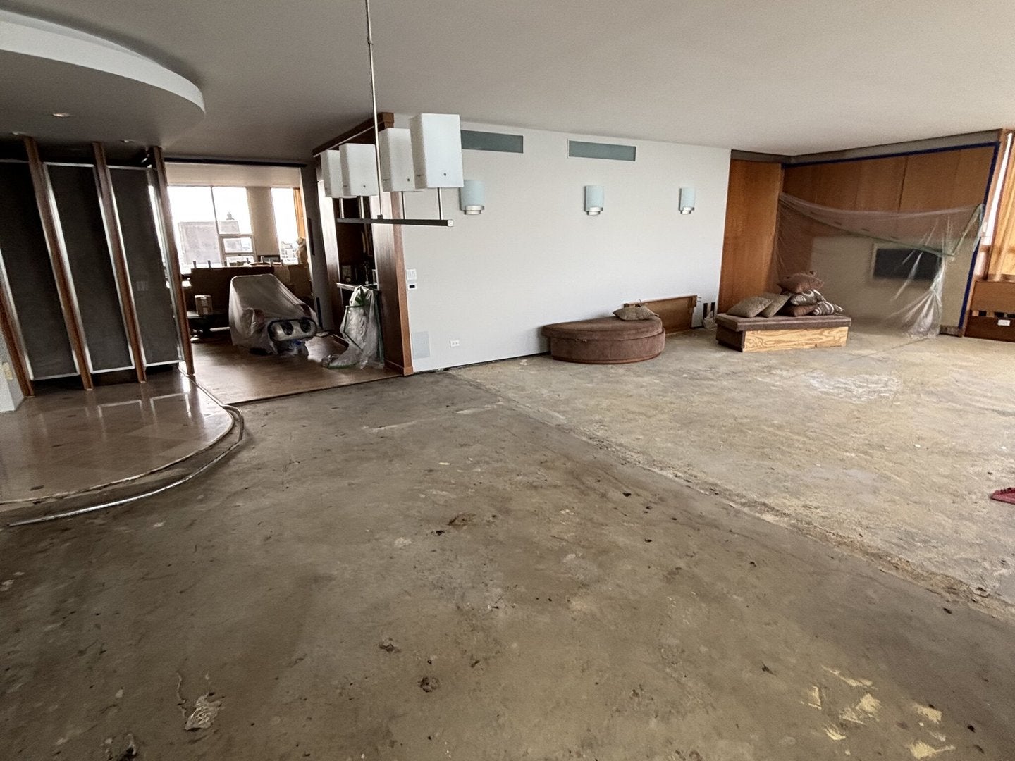 1300 N LAKE SHORE Drive 30D