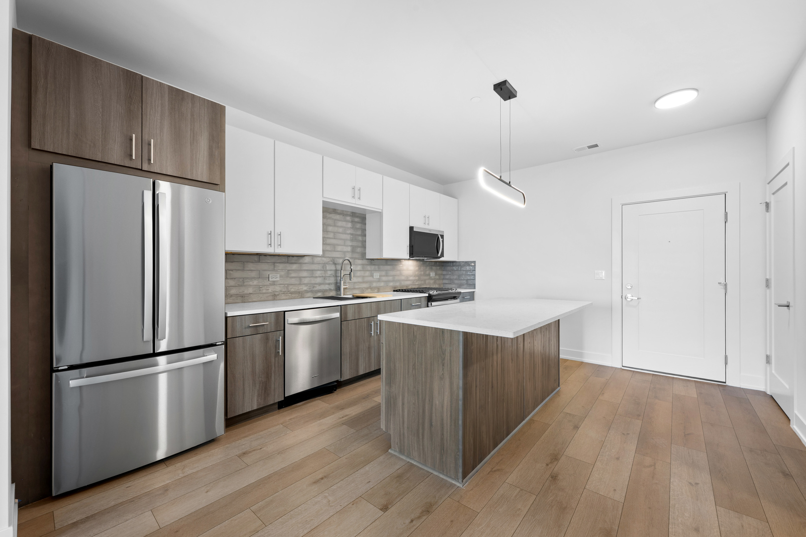 27 W Park Boulevard 303