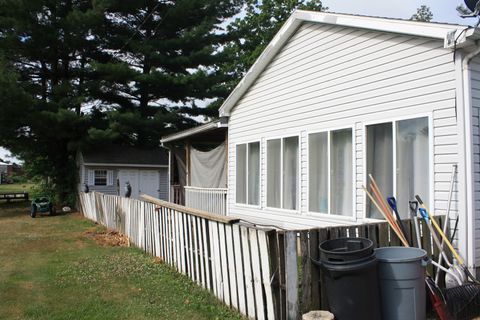 Tiny photo for 1 Elm Drive, Bethany, IL 61914 (MLS # 12490611)