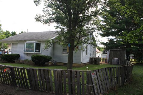 Tiny photo for 1 Elm Drive, Bethany, IL 61914 (MLS # 12490611)