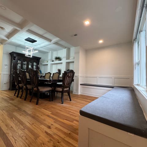 Tiny photo for 7804 S Paxton Avenue, Chicago, IL 60649 (MLS # 12585565)