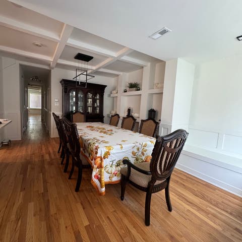 Tiny photo for 7804 S Paxton Avenue, Chicago, IL 60649 (MLS # 12585565)