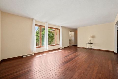Tiny photo for 1621 Sleepy Hollow Lane, DeKalb, IL 60115 (MLS # 12674322)