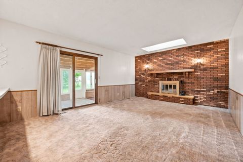 Tiny photo for 1621 Sleepy Hollow Lane, DeKalb, IL 60115 (MLS # 12674322)